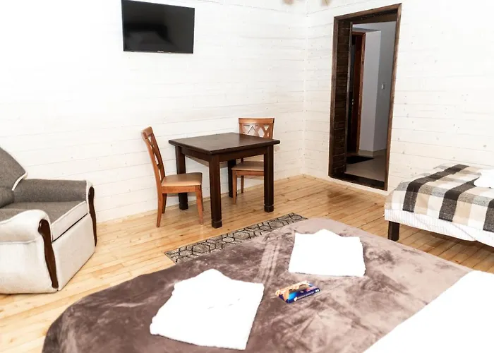 Otel Wood House *